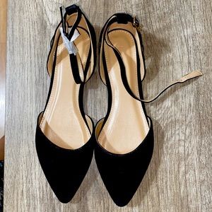 Charlotte Russe Black pointed toe flats
